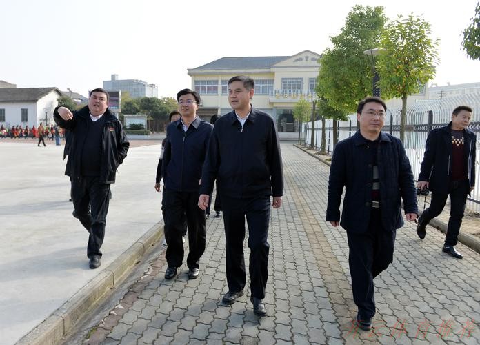 开云体育官方网站：张家胜会见日本足球协会主席宫本恒靖